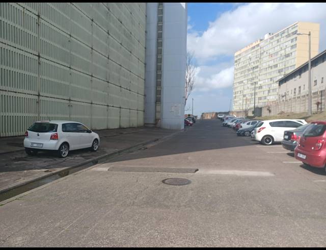 2 BEDROOM FLAT SOLD IN SYDENHAM